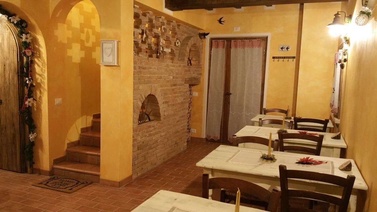 La Casa Delle Rondini Bed & Breakfast Roncoferraro Dış mekan fotoğraf